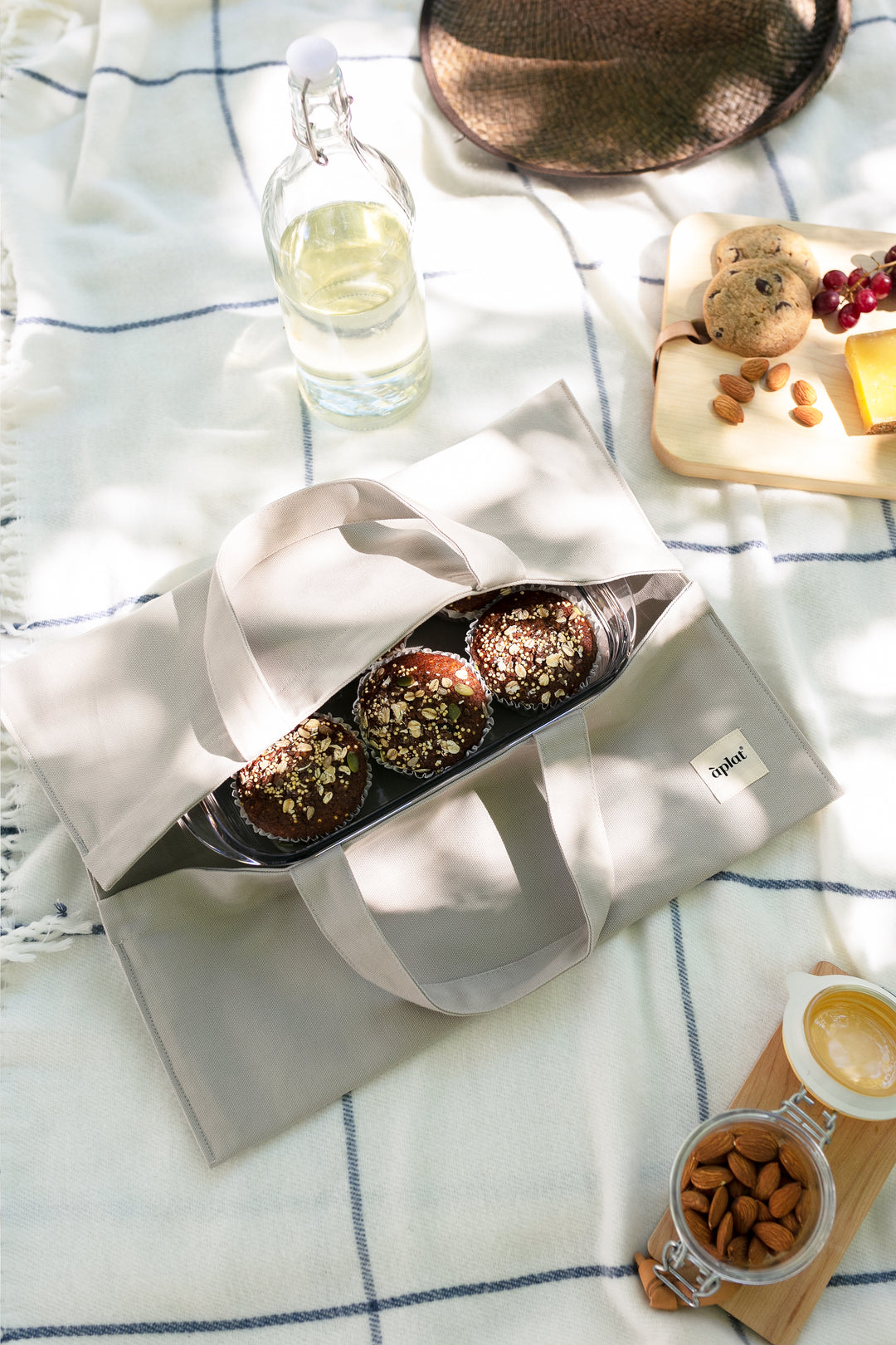 Plat Casserole Tote | Stone