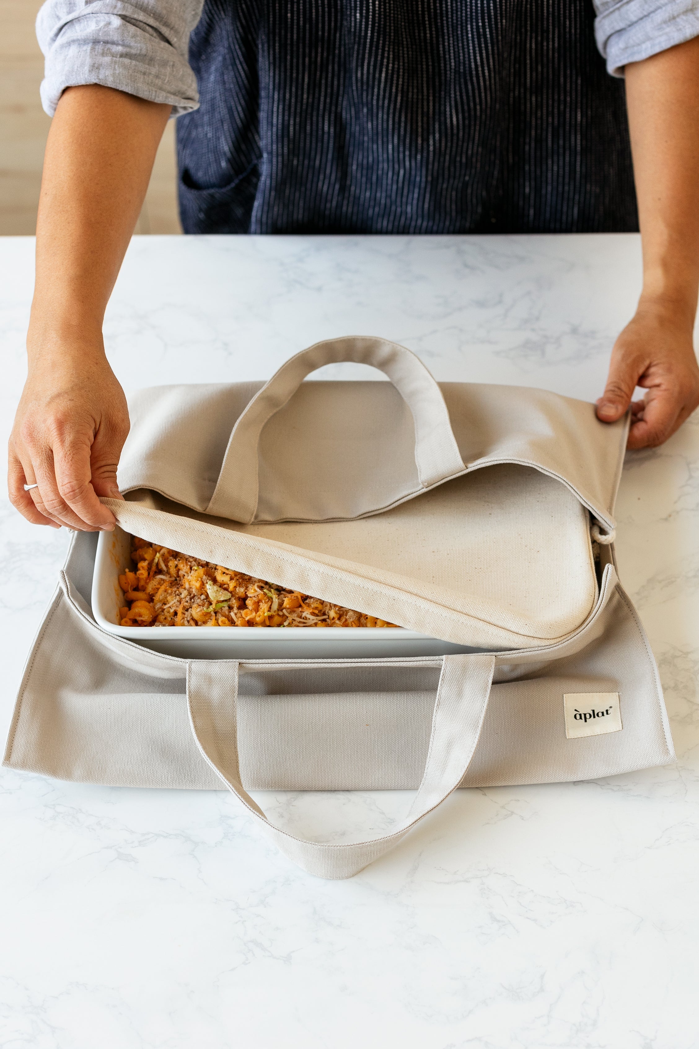 Plat Casserole Tote - Thumbnail 2