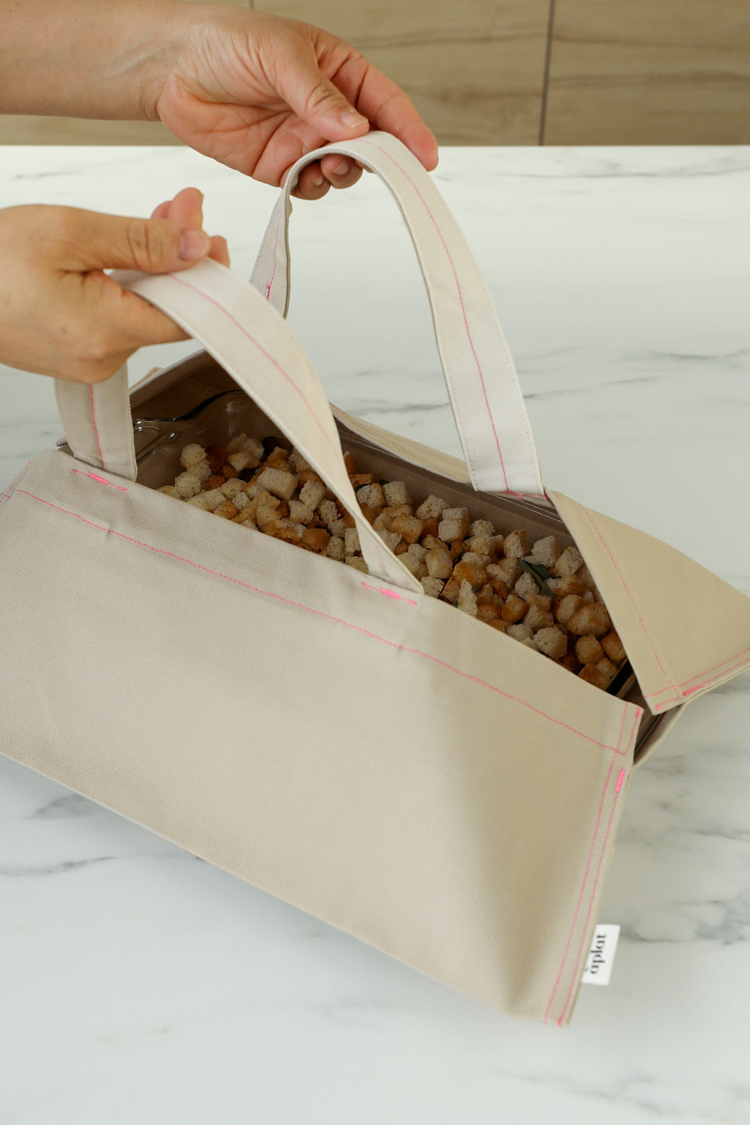 Plat Casserole Tote | Barley